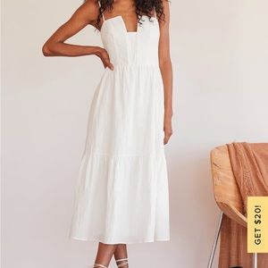 Lulus Simplicity and Sweetness White Sleeveless Tiered Midi Dress size M